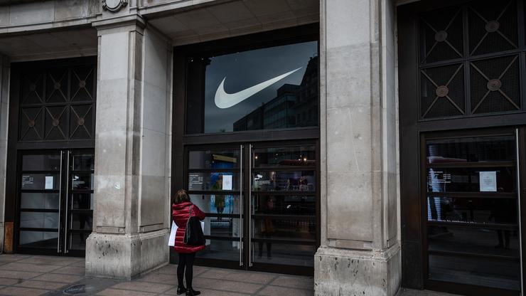 entrepot nike