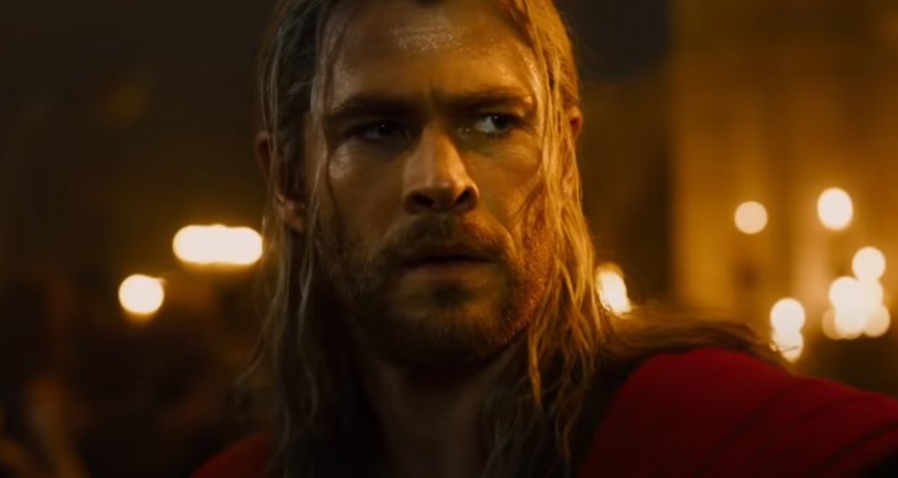 Chris Hemsworth dans son rôle de Thor, Dieu du Tonnerre