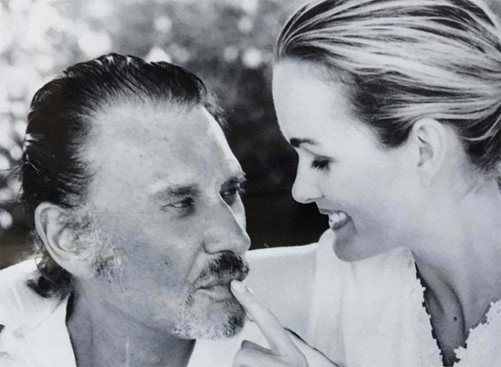 Laeticia Hallyday va devoir se battre pour ne pas payer les dettes de Johnny