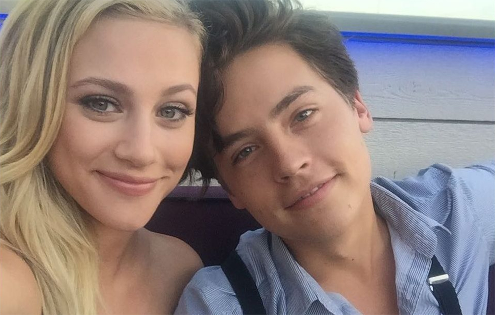 Lili Reinhart : Cole Sprouse l'a-t-il trompée ?