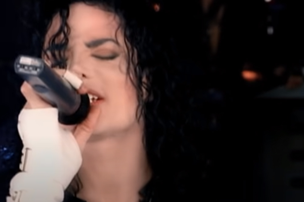 Michael Jackson : génie de la pop controversé