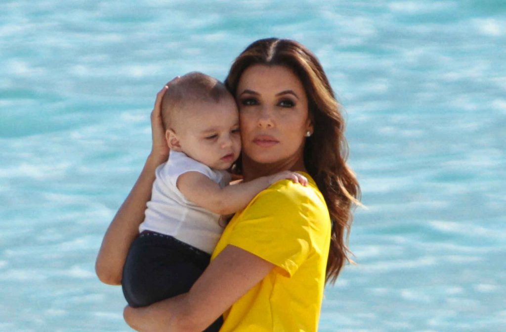 Eva Longoria et son fils