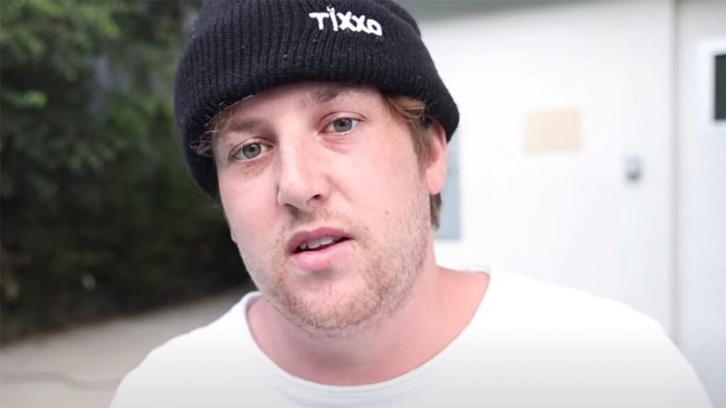 Corey La Barrie meurt dans un accident de voiture