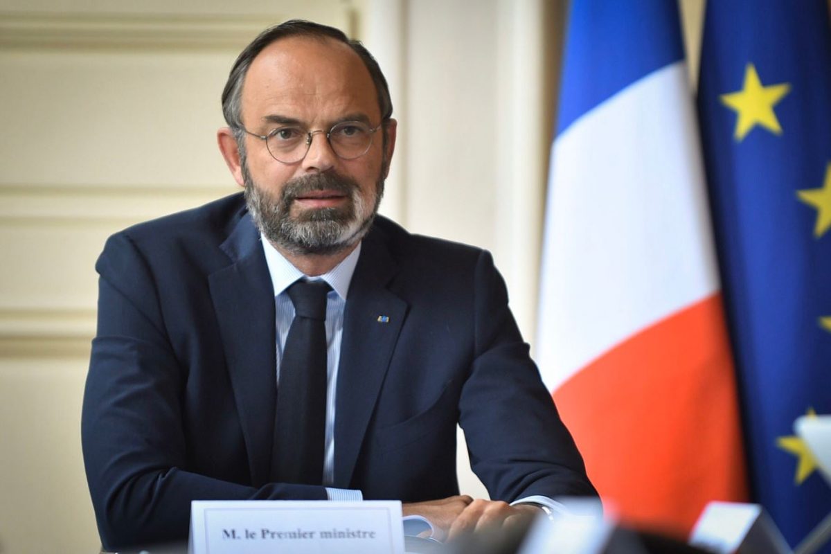 Edouard Philippe affronte les élus du littoral