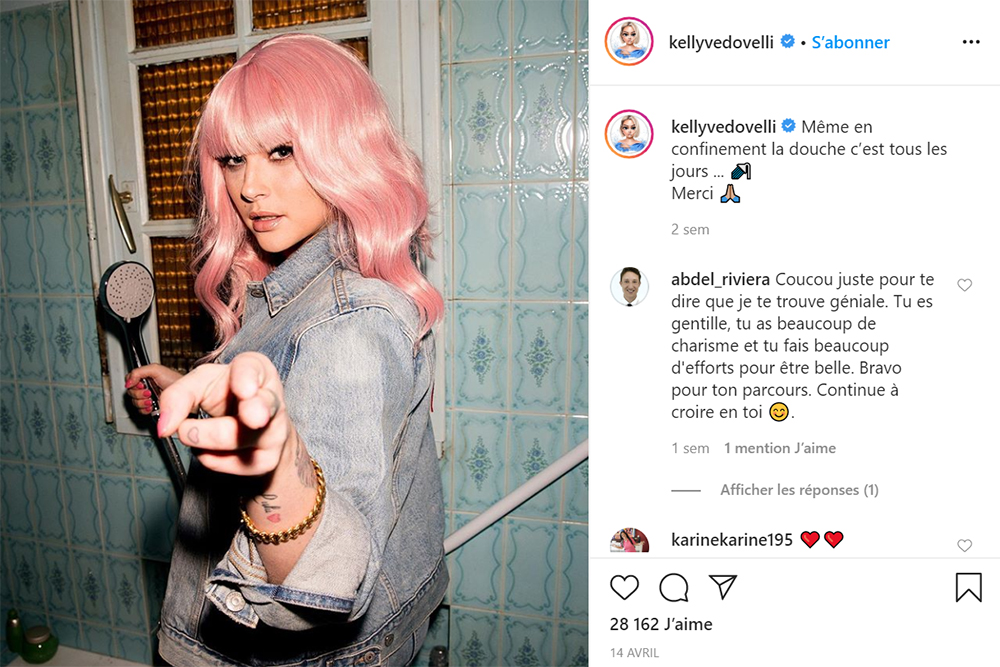 Kelly Vedovelli souhaite que ses abonnés adoptent un mode de vie sain pendant le coronavirus