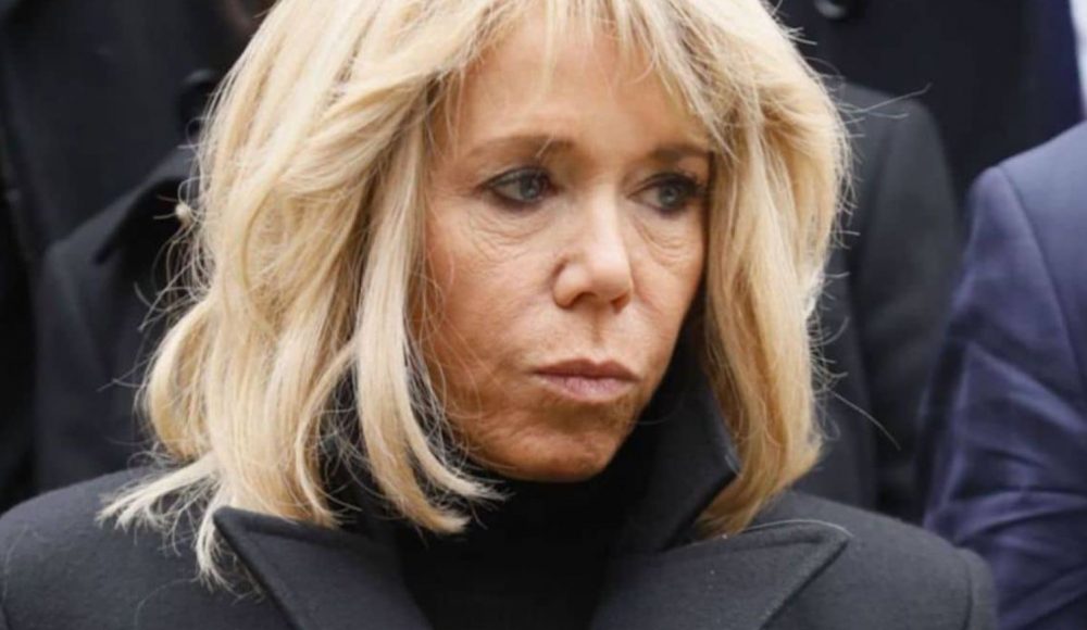 Brigitte Macron, souvent critiquée sur son physique et son âge