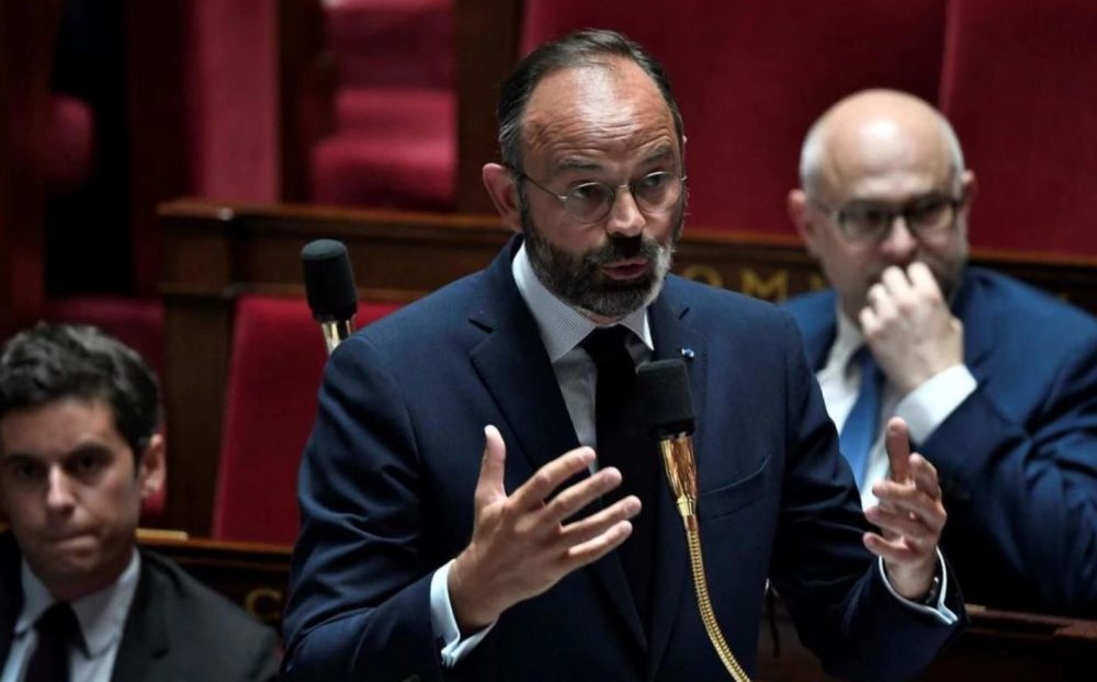 Edouard Philippe dérape et dit un gros mot en pleine Assemblée