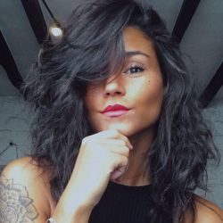 Inès Loucif va-t-elle devenir une influenceuse Instagram ?