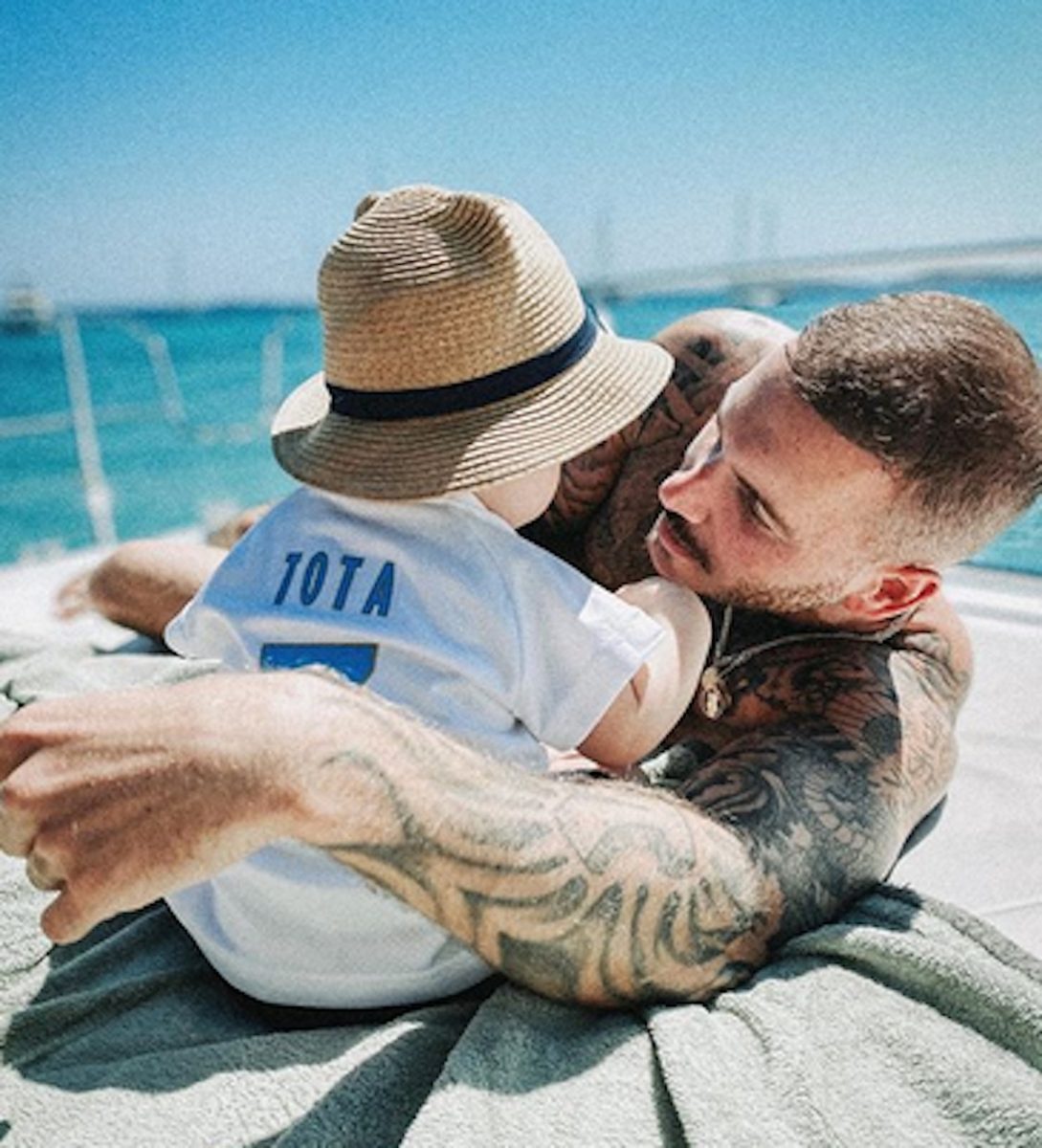 Matt Pokora montre le visage de son fils Isaiah, voici cette incroyable  photo !