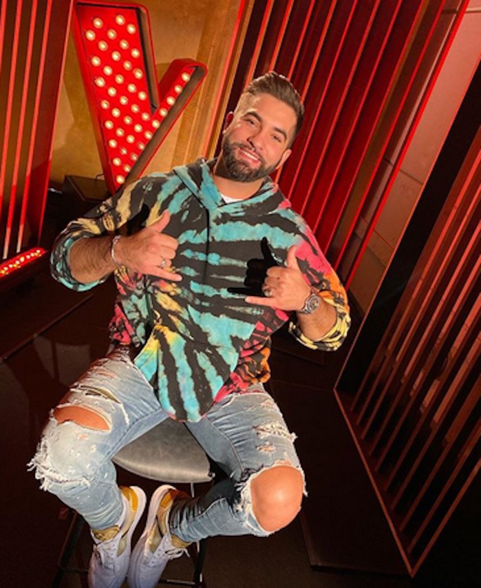 The Voice Kids: Kendji Girac fait un joli clin d’oeil à Jenifer sur le tournage !