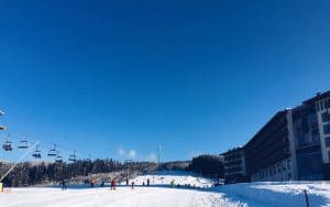 Que peut-on faire à la station de ski Gréolières les Neiges ?