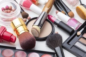 Les indispensables pour un maquillage automnal