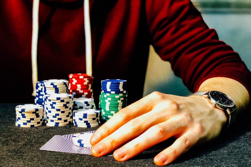 Les avantages et des inconvénients des bonus sans dépôt dans les casinos en ligne