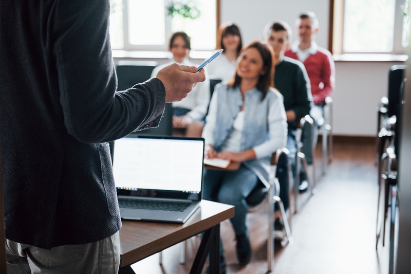 Comment réussir dans la voie rapide : le guide ultime