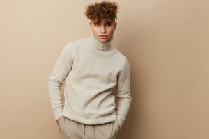 Pull Homme : les différents styles et tendances du moment