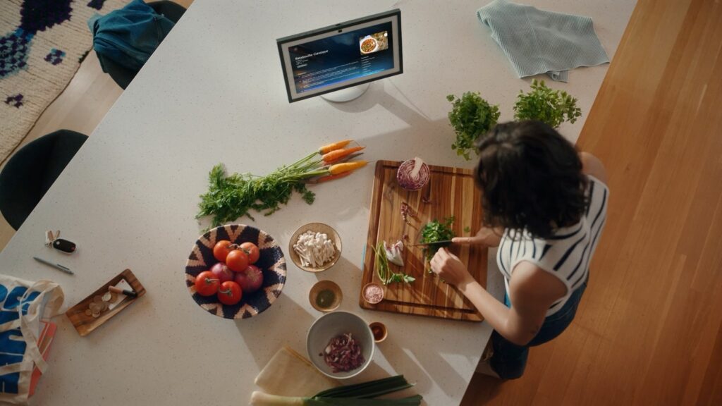 Amazon et Mistral AI : le duo derrière Alexa+ en France