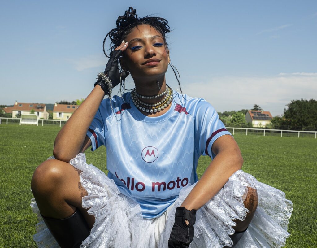 Motorola x Orange : le maillot collector de la Coupe du Monde