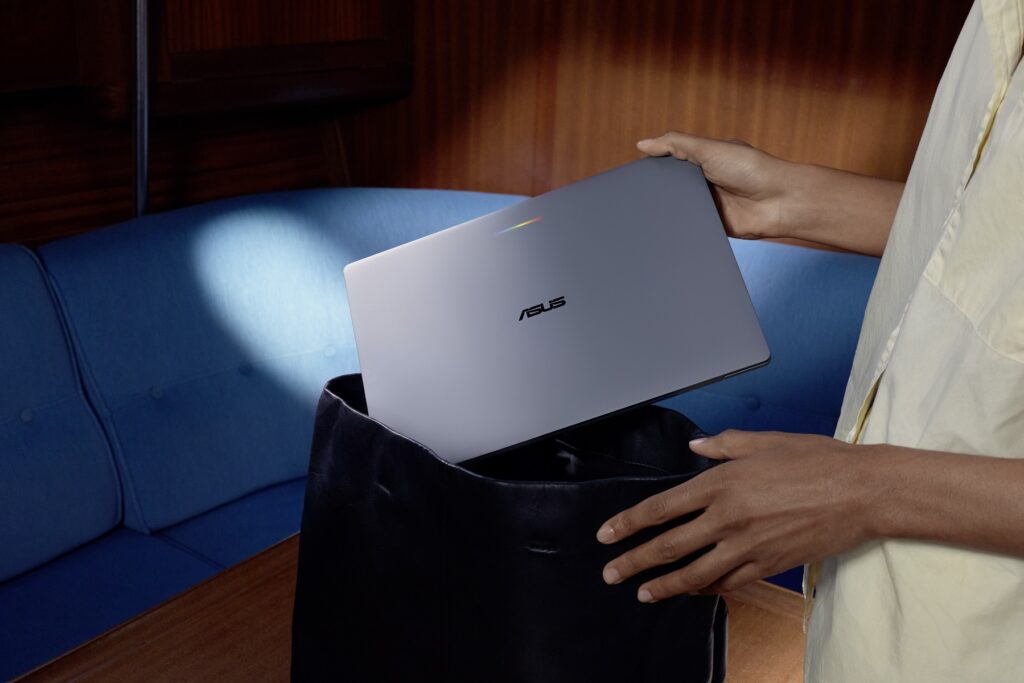 ASUS Googlebook 14 : un PC portable léger avec Gemini